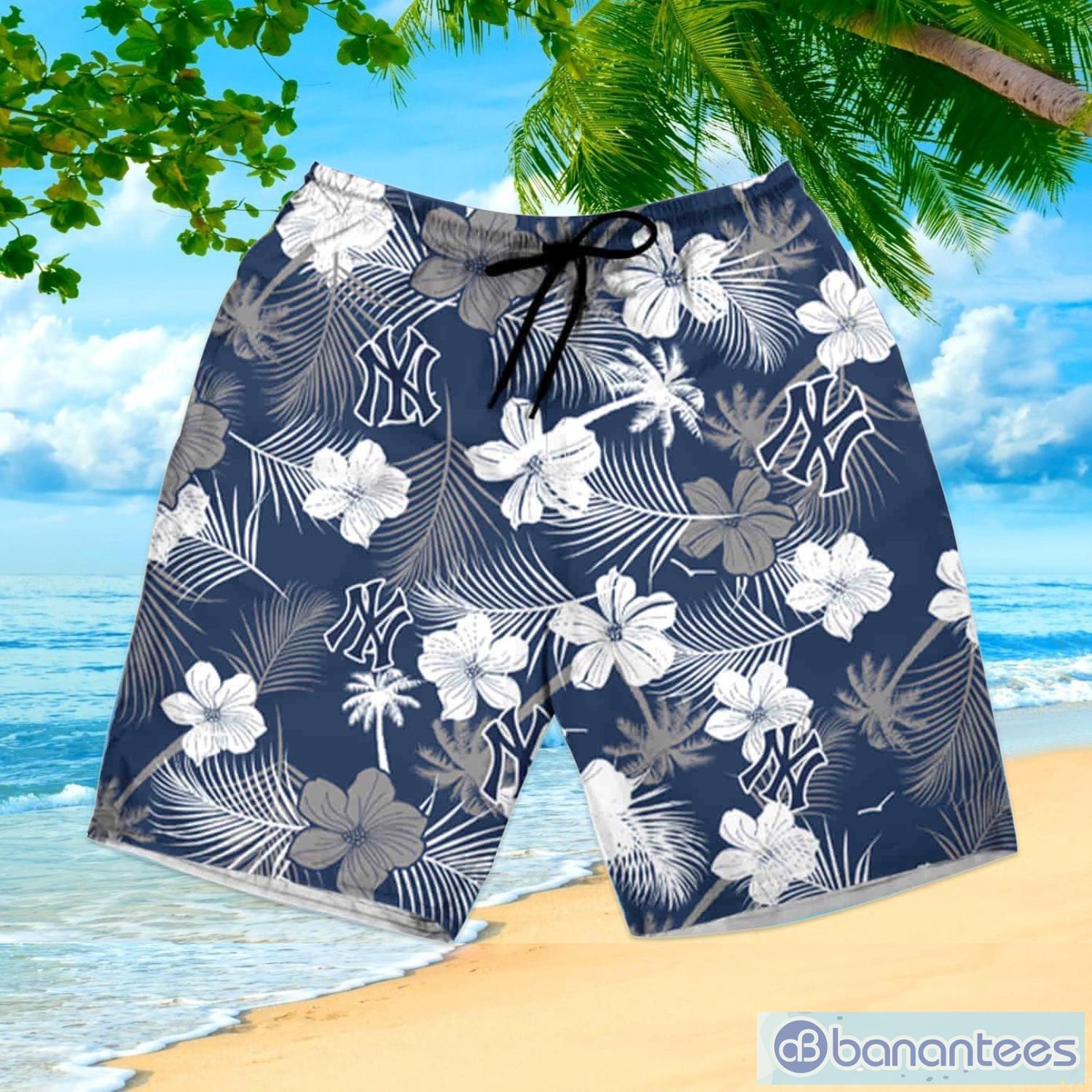 New York Yankess MLB Flower Pattern Summer 3D Hawaiian Shirt Custom Name  And Number - Banantees