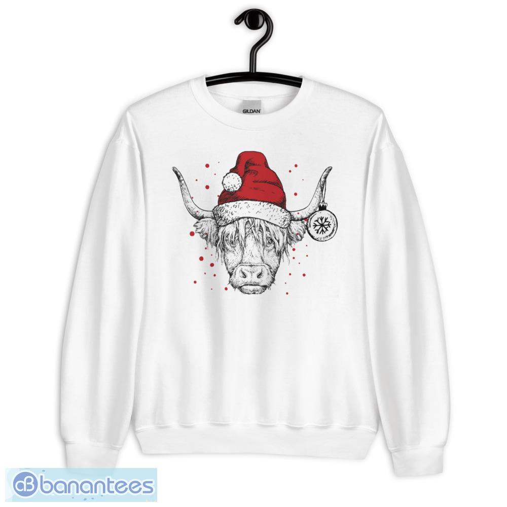 Christmas Highland Cow Sweatshirt Cute Cow Christmas T-Shirt, Sweatshirt, Hoodie - Unisex Heavy Blend Crewneck Sweatshirt