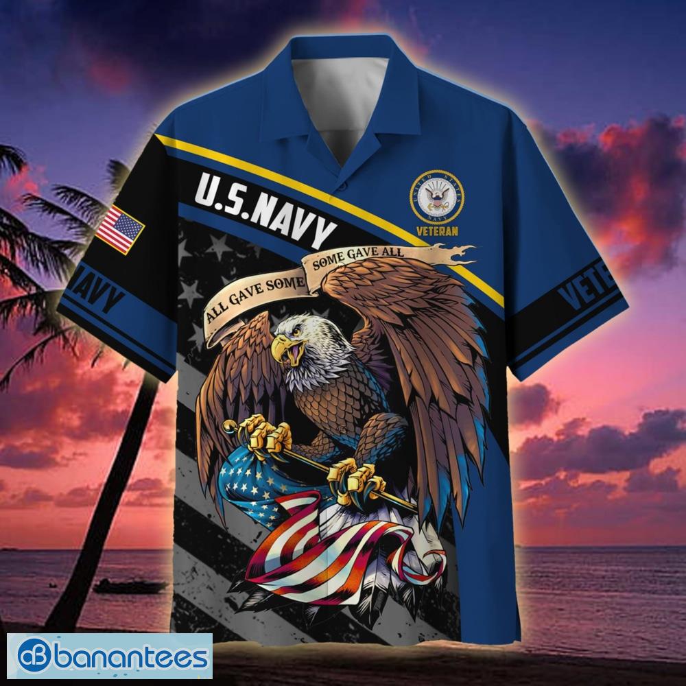 Eagle's presence signifies courage US Army American Pride Hawaiian Shirt  For Veterans - Banantees