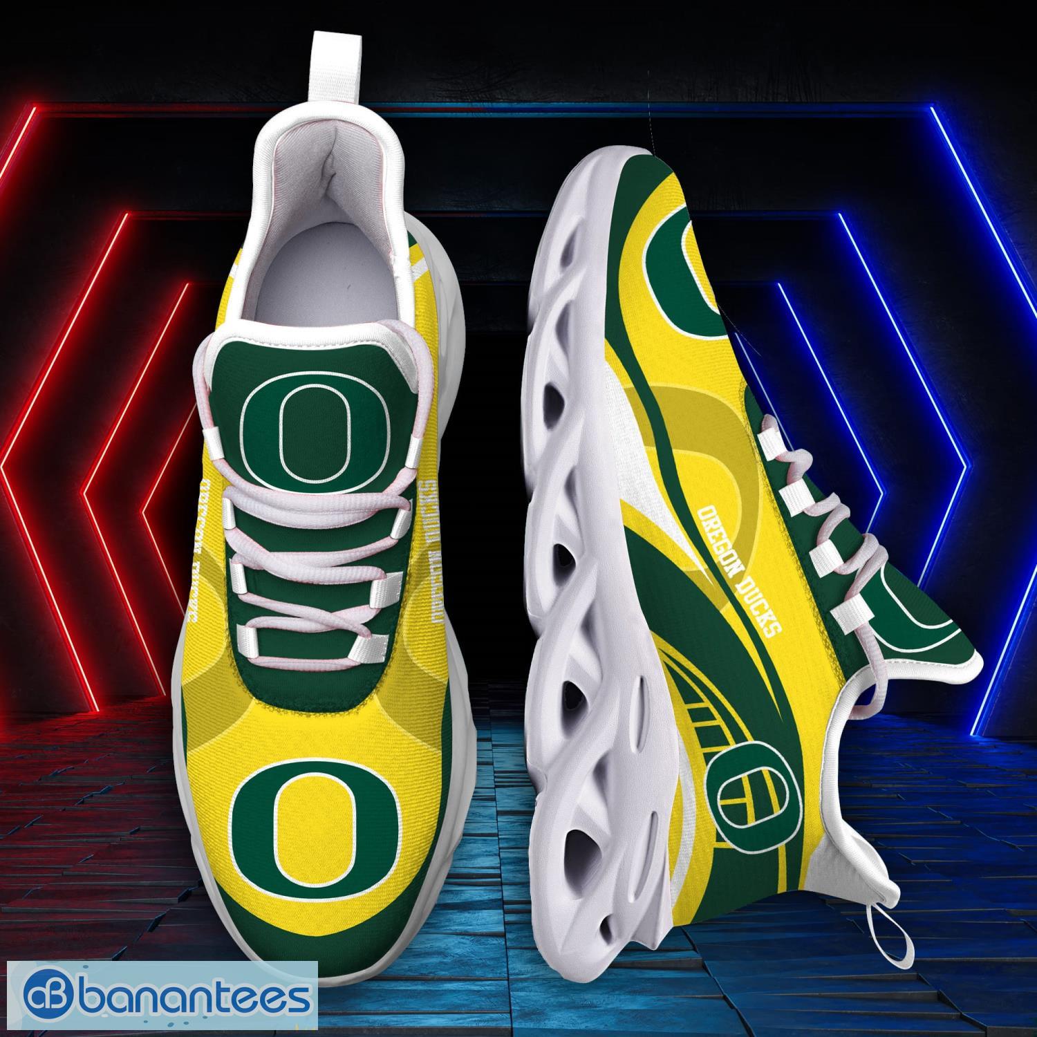 Oregon Ducks Sneakers Max Soul Sneakers Sport Gift For Men And Women - Oregon Ducks Sneakers Max Soul Trending Summer 51190_4