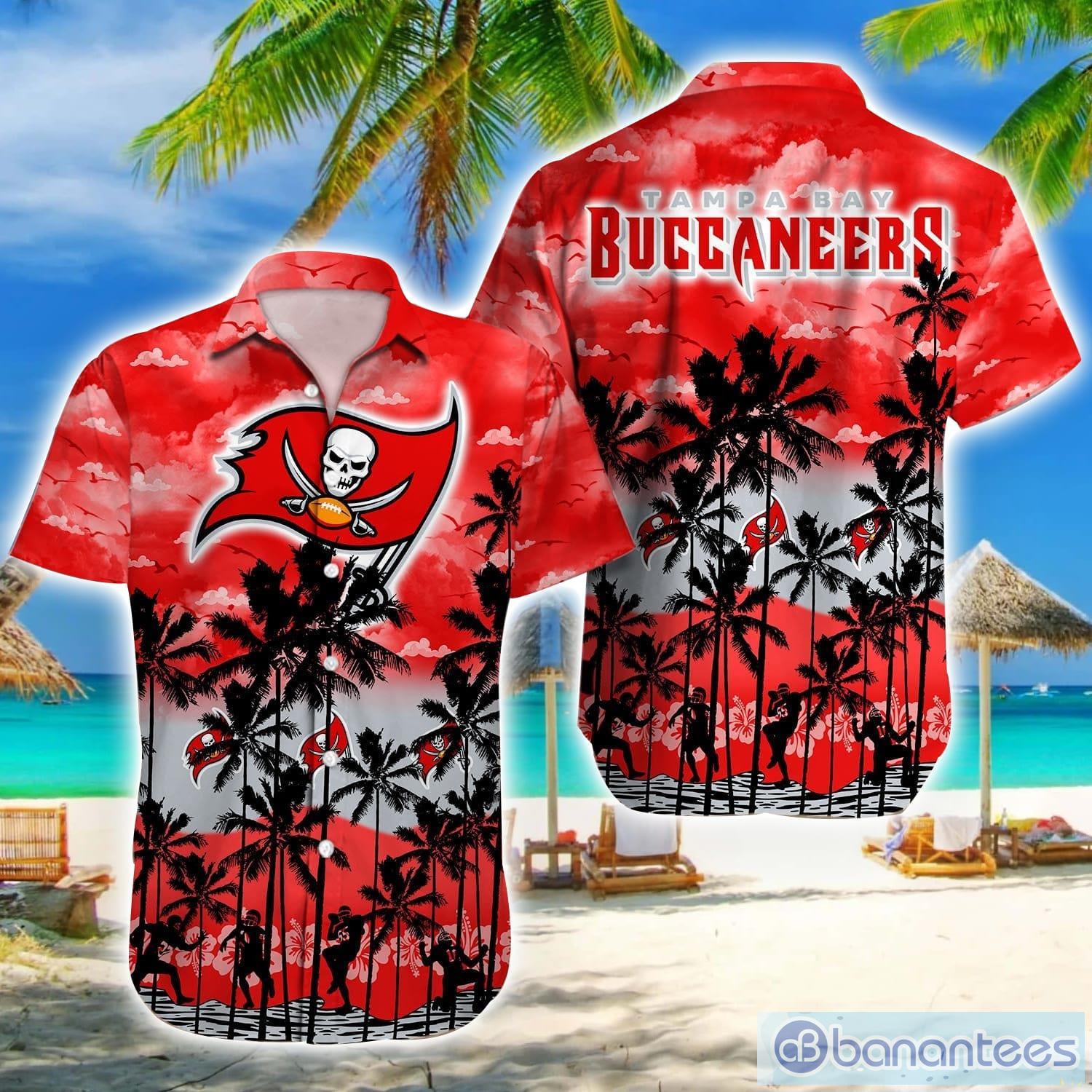 Tampa bay buccaneers team hawaiian shirt