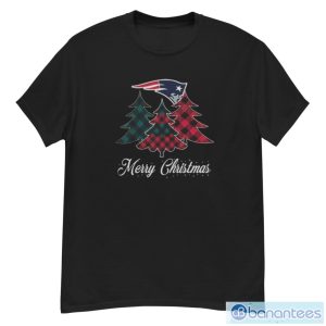 New England Patriots Merry Christmas Tree Football Team Shirt - G500 Men’s Classic T-Shirt