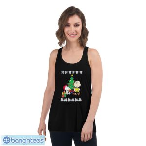 Holiday Presents Peanuts Snoopy Christmas 2023 Sweatshirt - Women's Flowy Racerback Tank