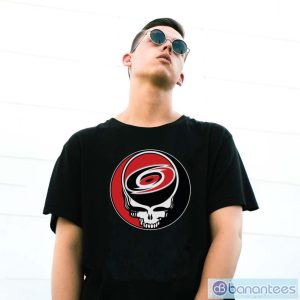 7RucCnPL official carolina hurricanes grateful dead steal your face hockey nhl shirt 2 300x300 image Official Carolina Hurricanes Grateful Dead Steal Your Face Hockey NHL Shirt - G500 Gildan T-Shirt