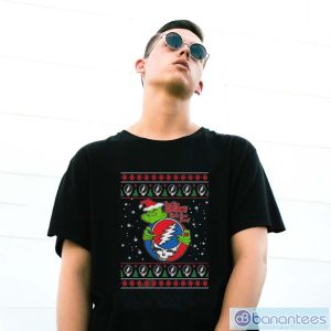 How The Grinch Stole Your Face Grateful 2023 Ugly Merry Christmas Shirt - G500 Gildan T-Shirt