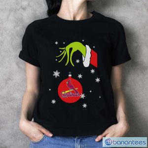 Grinch Hand holding Ornament St.Louis Cardinals Snowflake Christmas Sweater - Ladies T-Shirt