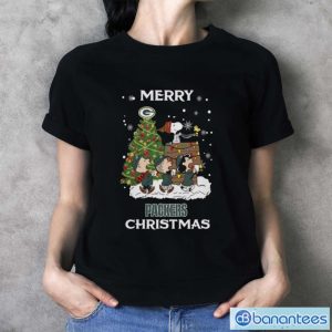 Green Bay Packers Snoopy Family Christmas Shirt - Ladies T-Shirt