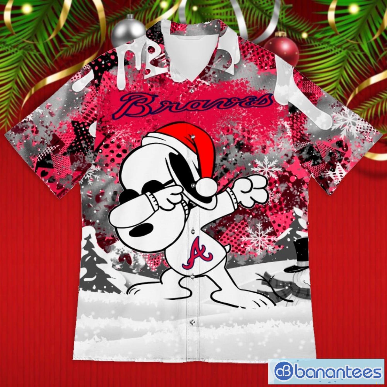 Atlanta Braves Snoopy Dabbing The Peanuts 2023 Christmas Gift Hawaiian Shirt Product Photo 1