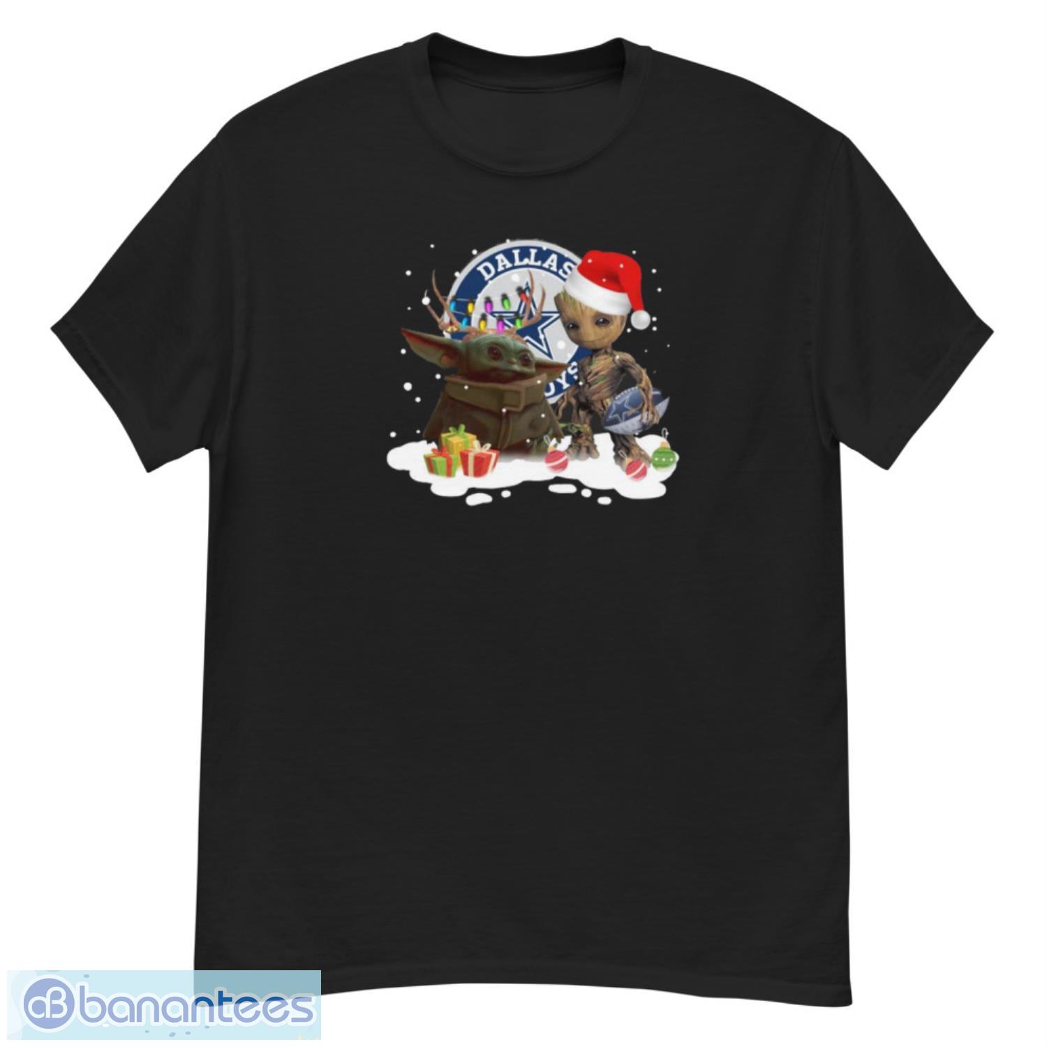 Chicago Cubs Christmas Baby Yoda Star Wars Happy Mlb T-shirt