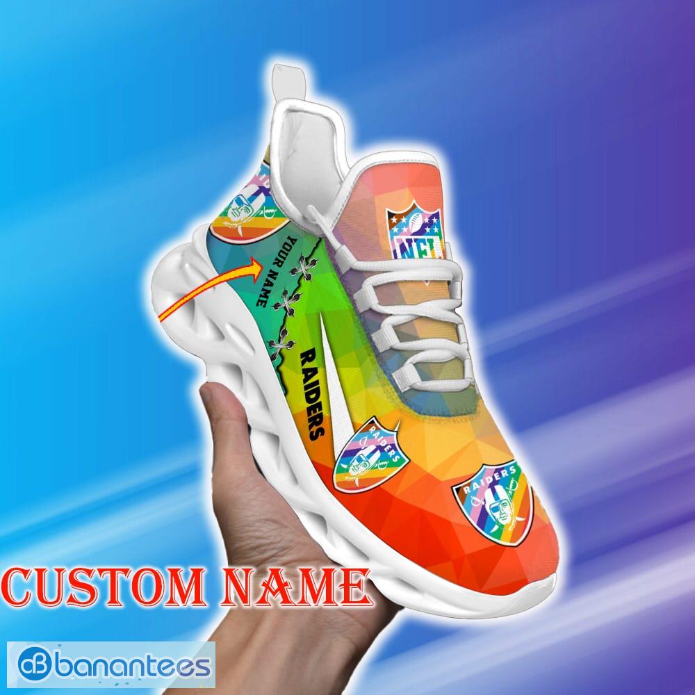 Custom Name Las Vegas Raiders NFL Max Soul Shoes High-quality Gift Fans Running Sneakers New Shoes - Las Vegas Raiders Personalized Pride Month Luxury NFL Max Soul Shoes v1_1