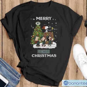Green Bay Packers Snoopy Family Christmas Shirt - Black T-Shirt