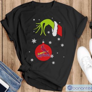 Grinch Hand holding Ornament St.Louis Cardinals Snowflake Christmas Sweater - Black T-Shirt