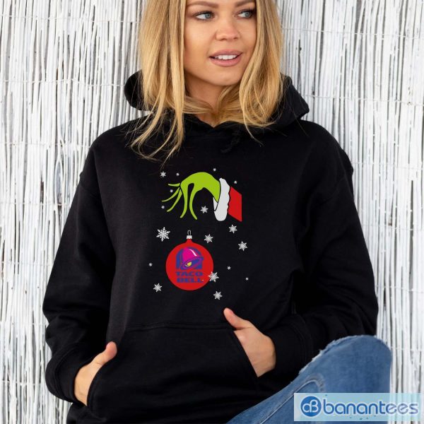 Grinch Hand holding Ornament Taco Bell Snowflake Christmas Sweater - Unisex Hoodie