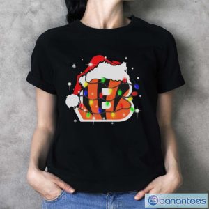 l0TTCRdV cincinnati bengals santa hat christmas light shirt 3 1 300x300 image Cincinnati Bengals Santa Hat Christmas Light Shirt - Ladies T-Shirt