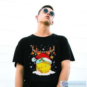 Reindeer Santa Hat Softball Softball Mom Christmas light shirt - G500 Gildan T-Shirt