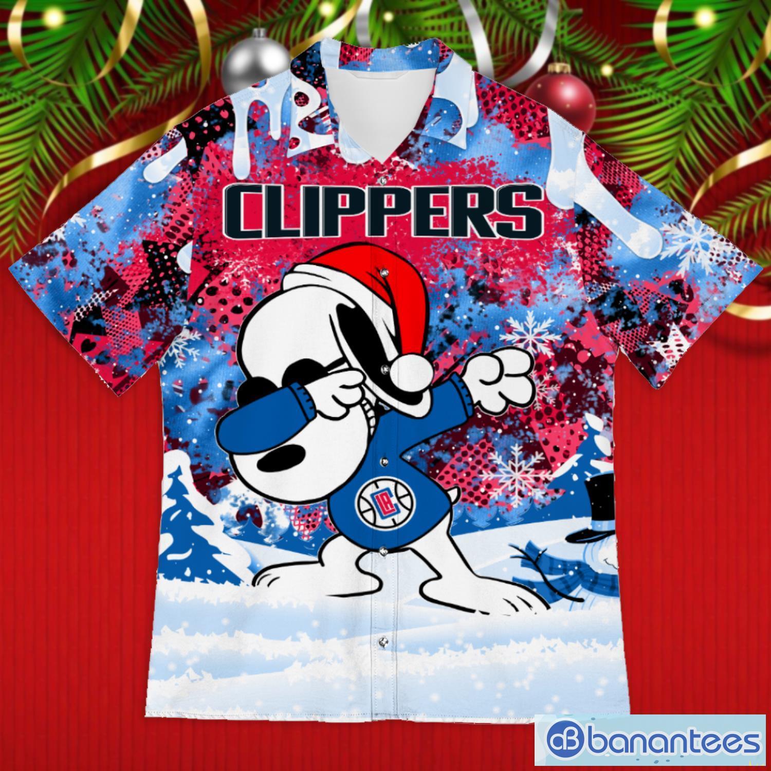 Los Angeles Clippers Snoopy Dabbing The Peanuts 2023 Christmas Gift Hawaiian Shirt Product Photo 1