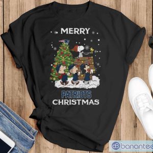 New England Patriots Snoopy Family Christmas Shirt - Black T-Shirt