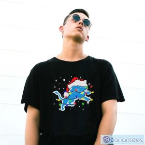 pVchxEgE detroit lions santa hat christmas light shirt 2 300x300 image Detroit Lions Santa Hat Christmas Light Shirt - G500 Gildan T-Shirt