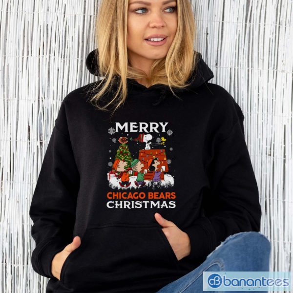 Peanuts Characters Snoopy Merry Chicago Bears Christmas shirt - Unisex Hoodie