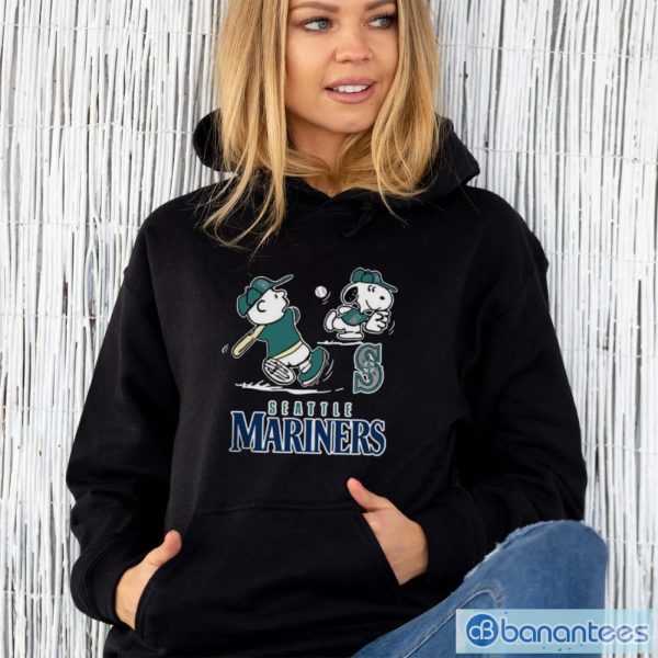Peanuts Charlie Brown And Snoopy Playing Baseball Seattle Mariners - Unisex Hoodie