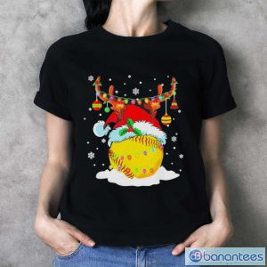 Reindeer Santa Hat Softball Softball Mom Christmas light shirt - Ladies T-Shirt