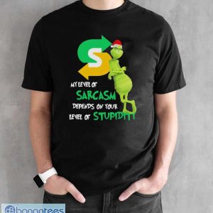 Santa Grinch my level of sarcasm depends on your level of stupidity Subway shirt - Black Unisex T-Shirt