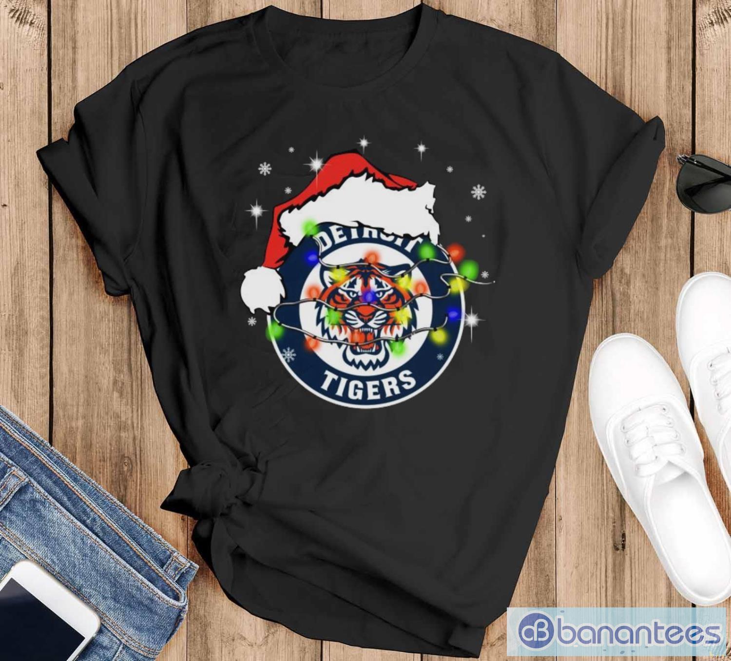 Santa Hat Texas Detroit Tigers Christmas Shirt Christmas Gift - Banantees