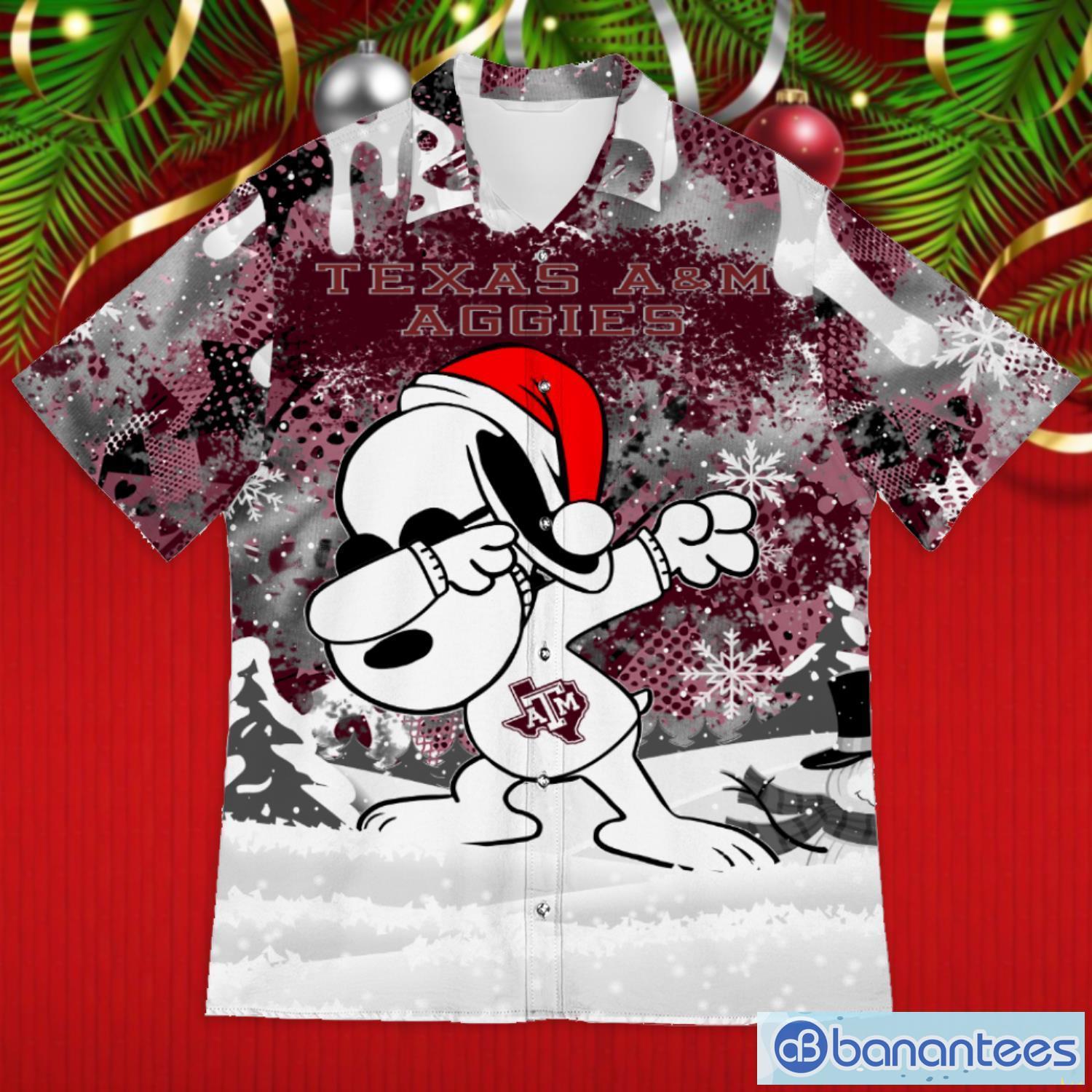 Texas AM Aggies Snoopy Dabbing The Peanuts 2023 Christmas Gift Hawaiian Shirt Product Photo 1