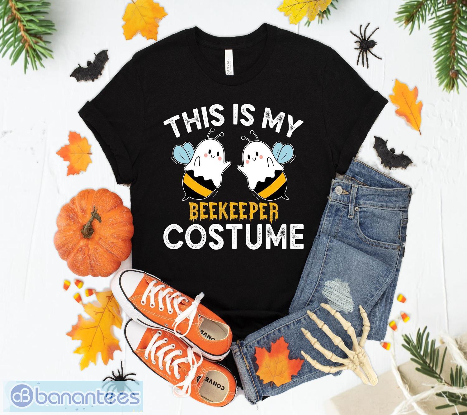 this is my beekeeper costume style bee halloween t shirt sweatshirt hoodie unisex halloween party gift image This Is My Beekeeper Costume Style Bee Halloween T-Shirt Sweatshirt Hoodie Unisex Halloween Party Gift Product Photo 1