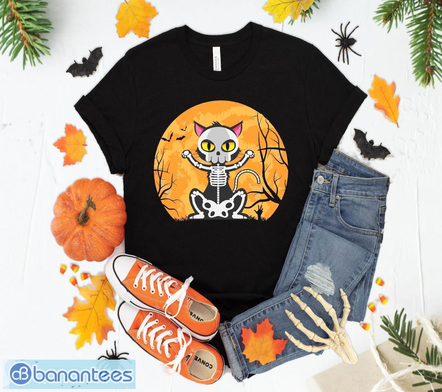 vintage funny cats halloween costume gift t shirt sweatshirt hoodie unisex halloween gift image Vintage Funny Cats Halloween Costume Gift T-Shirt Sweatshirt Hoodie Unisex Halloween Gift Product Photo 1