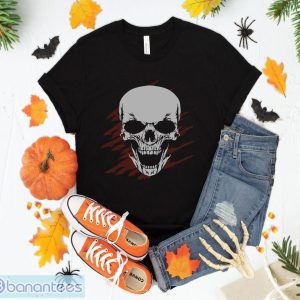 Vintage Skull Spooky Halloween Scary T-Shirt Sweatshirt Hoodie Unisex Halloween Gift Product Photo 1