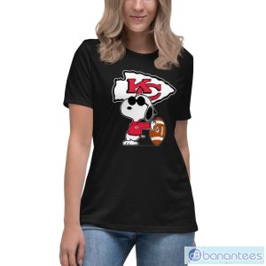 Kansas City Chiefs Nfl X Snoopy Dog Peanuts Unisex Adult T-Shirt - Women's Relaxed Short Sleeve Jersey Tee