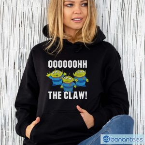 Toy Story Alien The Claw Distressed T Shirt Christmas Gift - Unisex Hoodie