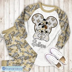 New Orleans Saints Christmas Pyjamas Set Long Sleeve Gift Family - New Orleans Saints Christmas Pyjamas Set Long Sleeve Gift Family Photo 2