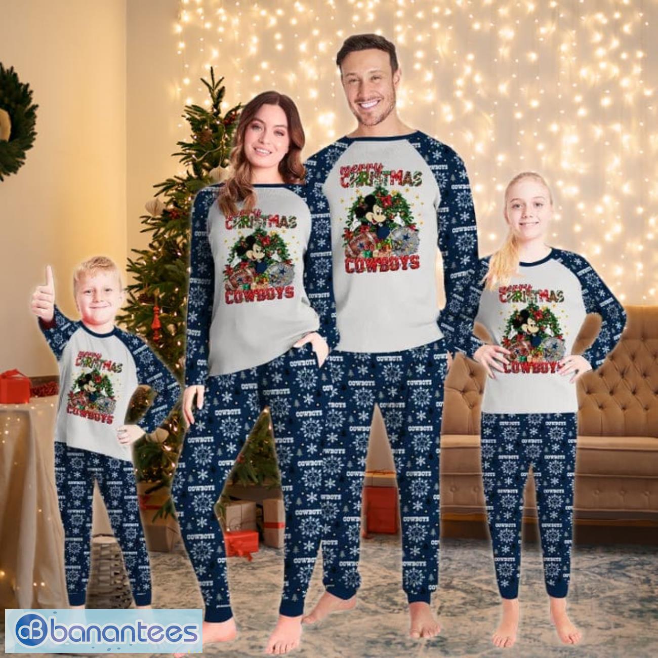 Dallas Cowboys Merry Christmas Limited Edition Pajamas Set - Banantees