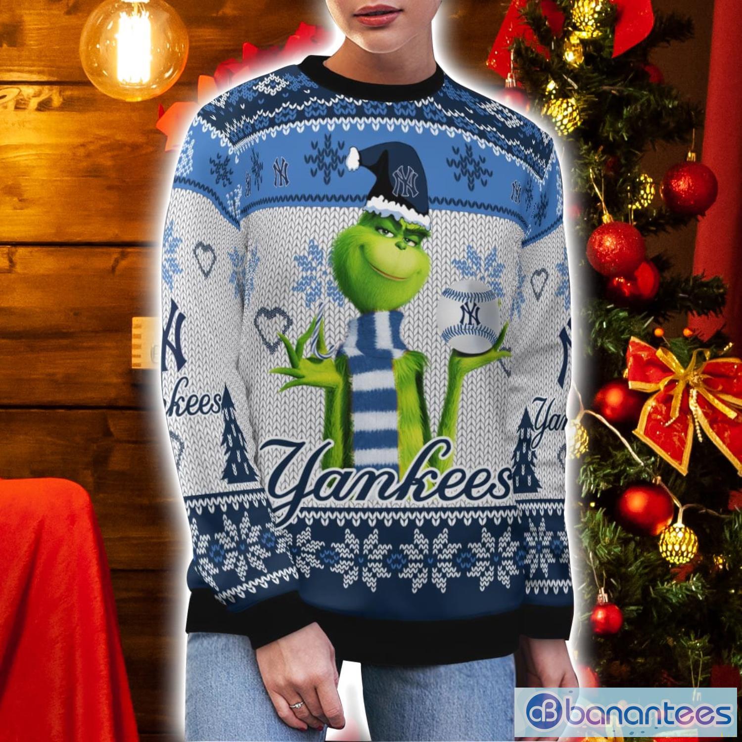 New yorker christmas outlet sweater