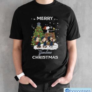 New York Yankees Snoopy Family Christmas Shirt - Black Unisex T-Shirt