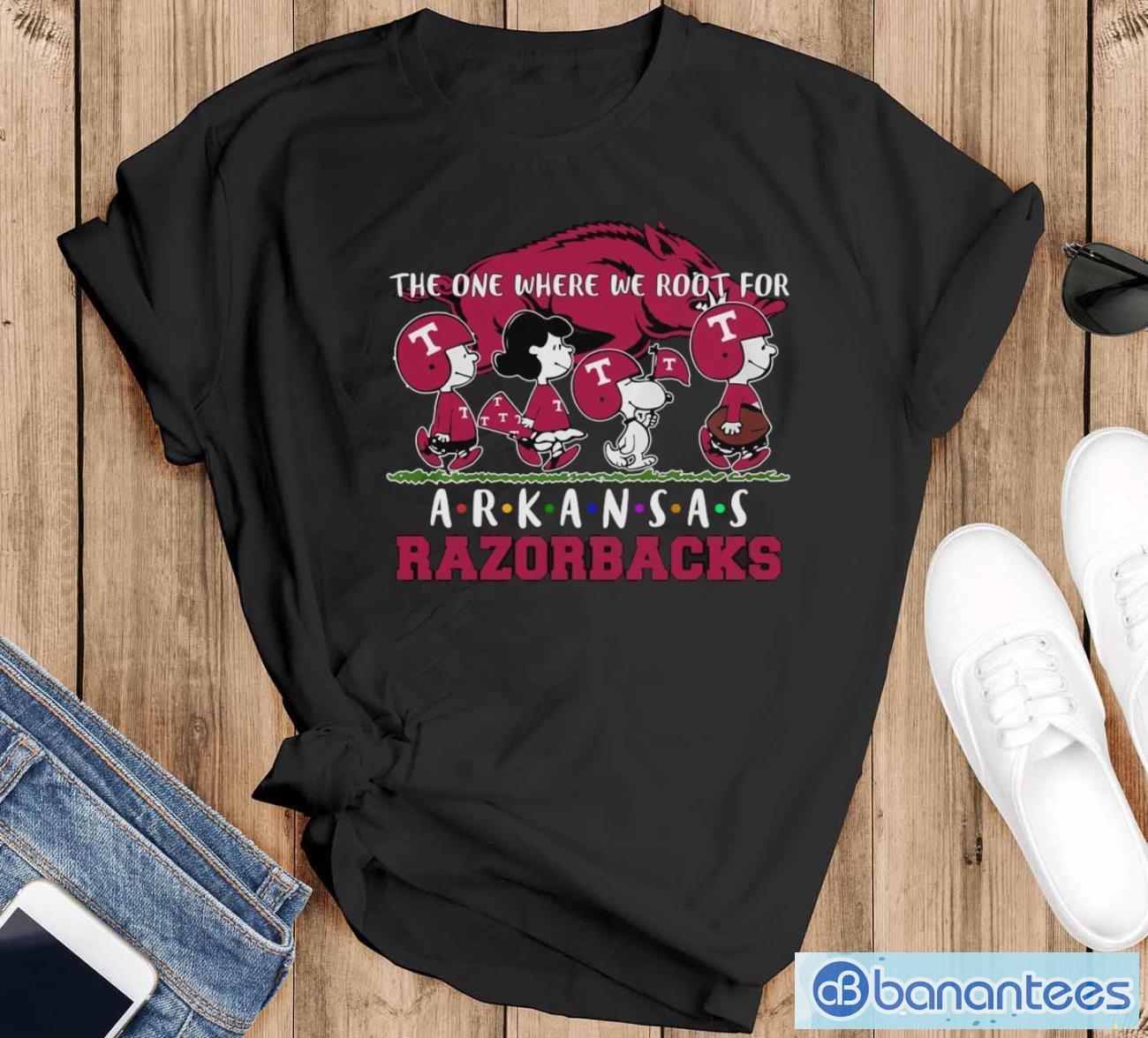 snoopy and woodstock peanuts the one where we root for arkansas razorbacks shirt image Snoopy And Woodstock Peanuts The One Where We Root For Arkansas Razorbacks Shirt - Black T-Shirt
