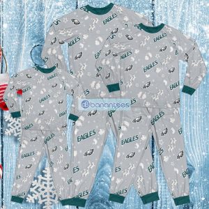 NFL Philadelphia Eagles Pajamas Set For Men And Women Gift Familys Holidays Christmas - NFL Philadelphia Eagles Pajamas Set Photo 1
