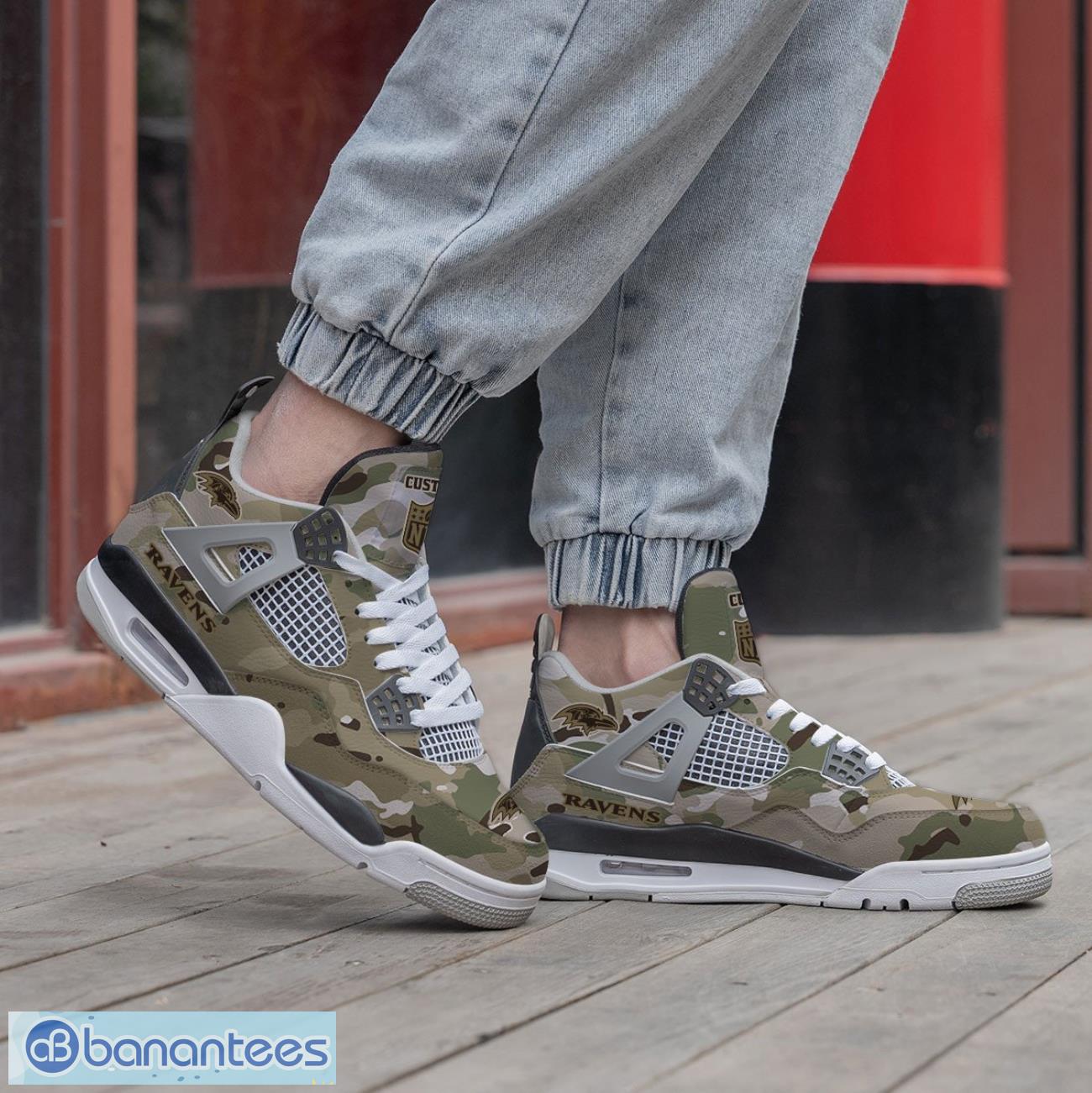 Camo store jordan 4