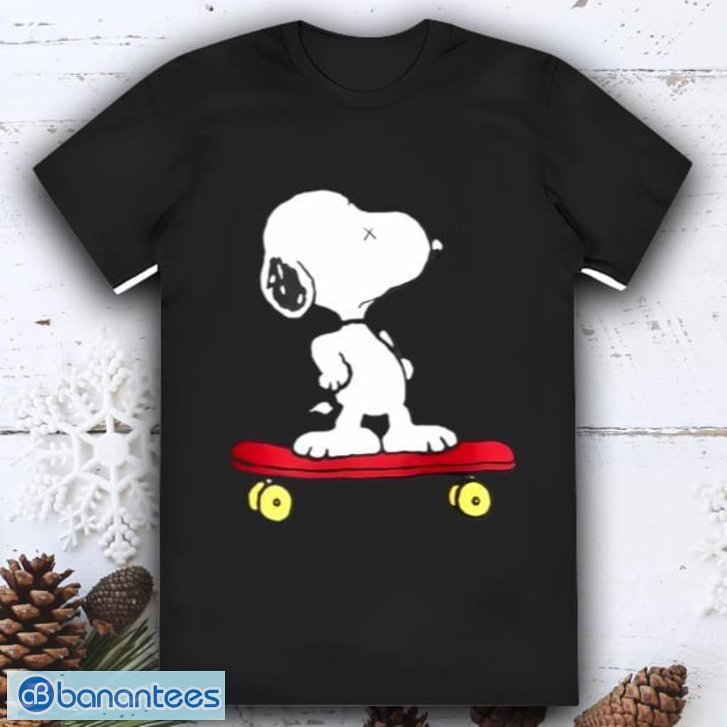 Peanuts Snoopy Kaws Skateboarding Tee Shirt - Banantees