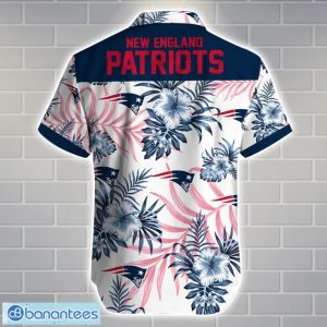 K7difxu7 new england patriotsteam logo tropical 3d hawaiian shirt big fans gift 2 300x300 image New England PatriotsTeam Logo Tropical 3D Hawaiian Shirt Big Fans Gift Product Photo 3