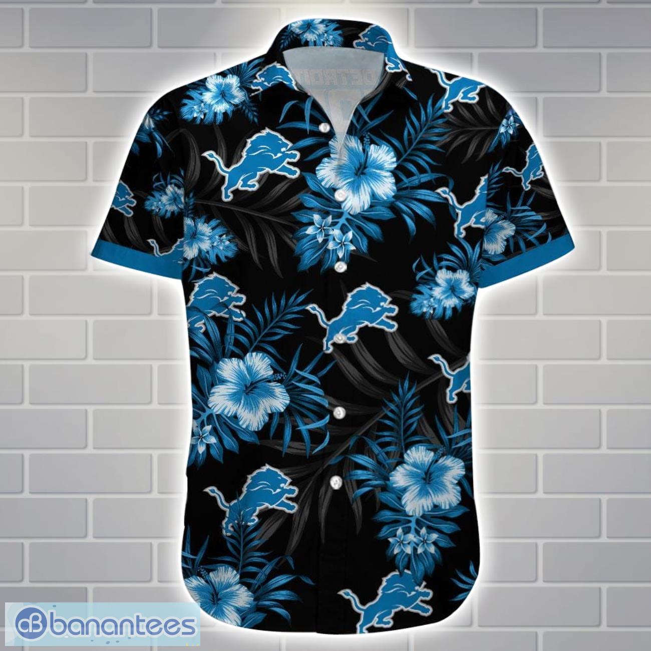 detroit lionsteam logo tropical 3d hawaiian shirt big fans gift 1 image Detroit LionsTeam Logo Tropical 3D Hawaiian Shirt Big Fans Gift Product Photo 2