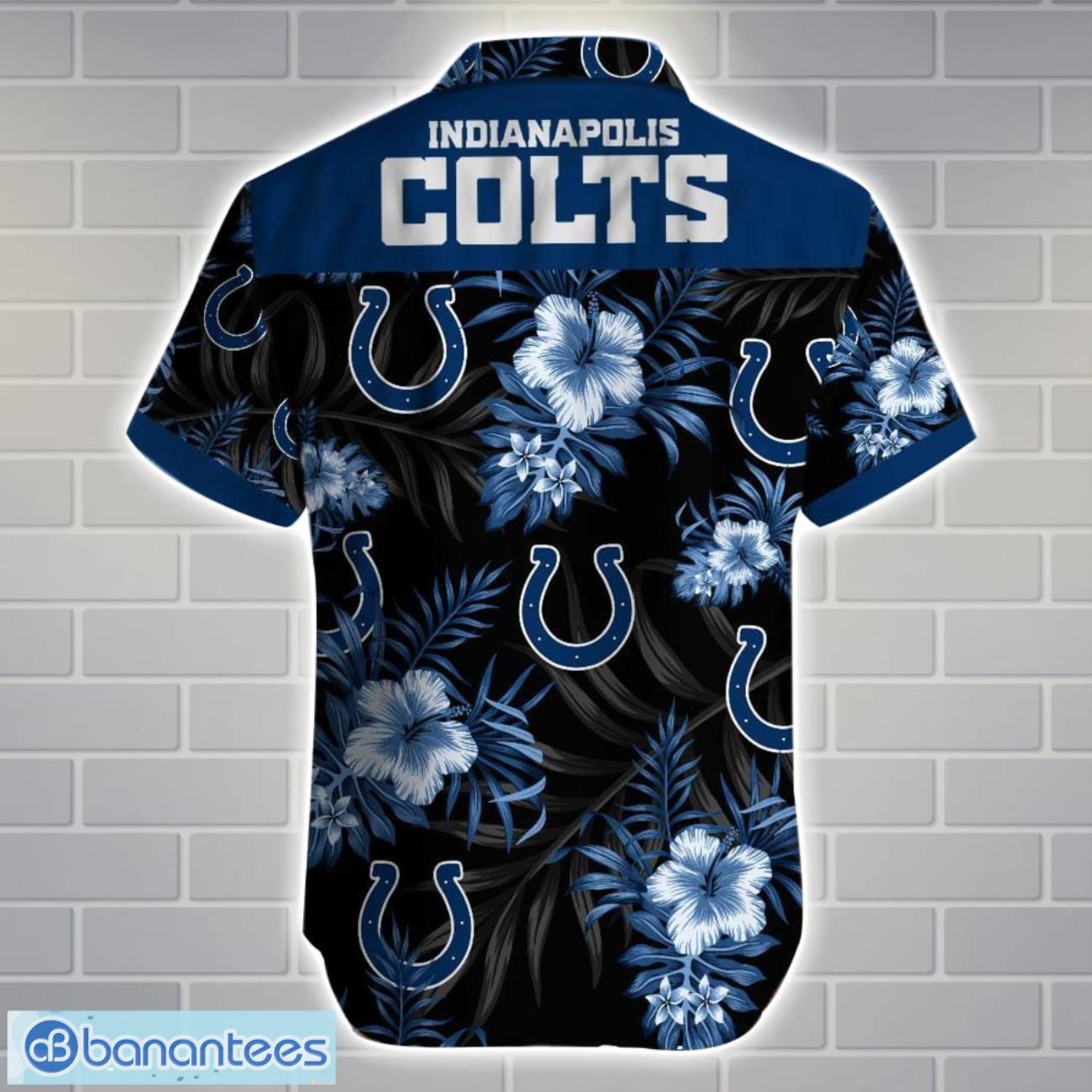 Indianapolis ColtsTeam Logo Tropical 3D Hawaiian Shirt Big Fans Gift Indianapolis ColtsTeam Logo Tropical 3D Hawaiian Shirt Big Fans Gift Product Photo 3