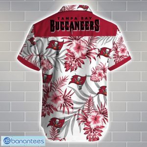Tampa Bay BuccaneersTeam Logo Tropical 3D Hawaiian Shirt Big Fans Gift Product Photo 3