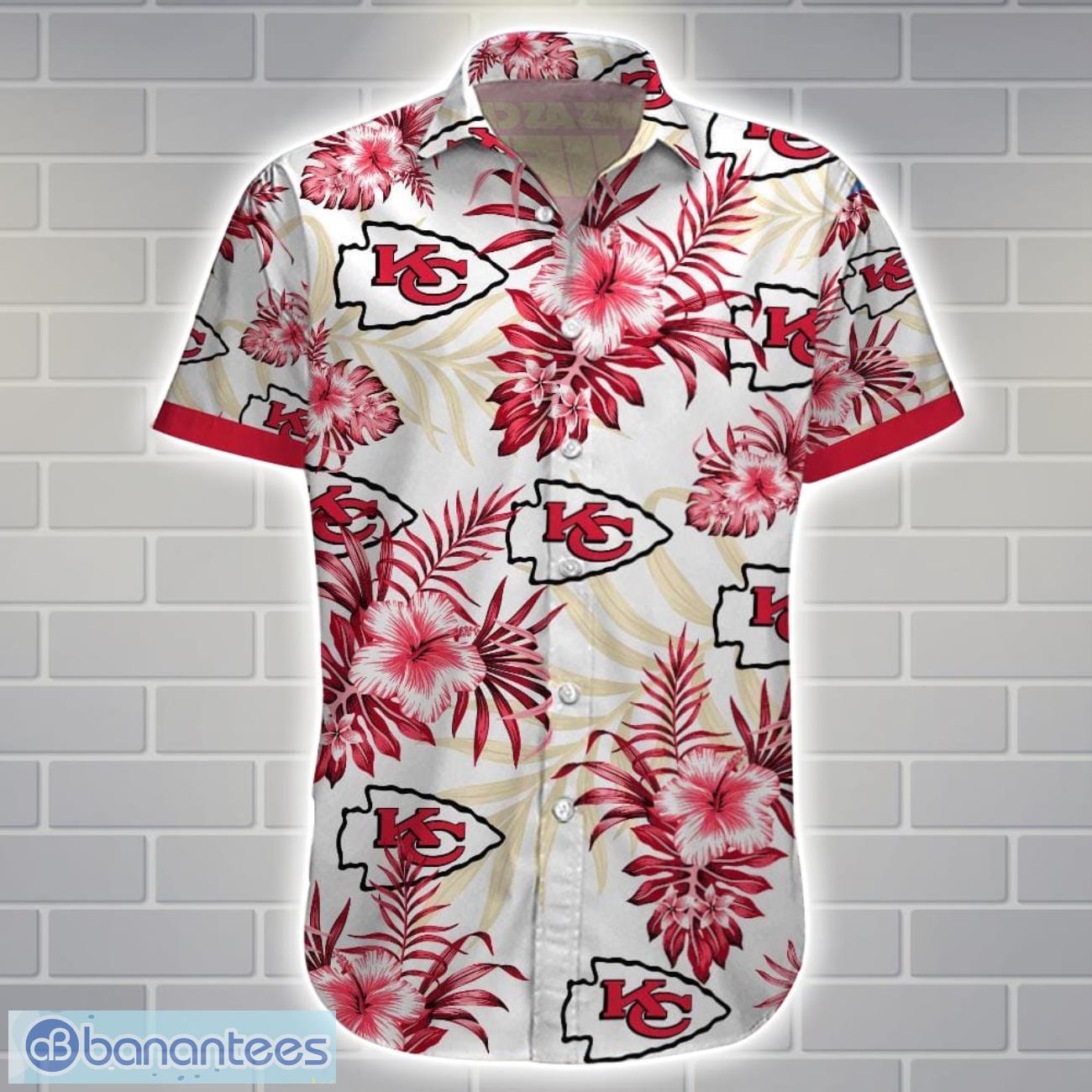 kansas city chiefsteam logo tropical 3d hawaiian shirt big fans gift 1 image Kansas City ChiefsTeam Logo Tropical 3D Hawaiian Shirt Big Fans Gift Product Photo 2