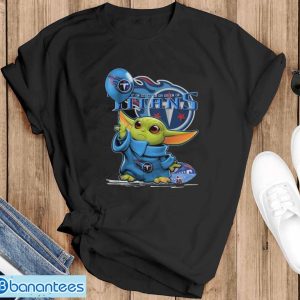 Star Wars Baby Yoda Balloon Tennessee Titans Shirt - Black T-Shirt