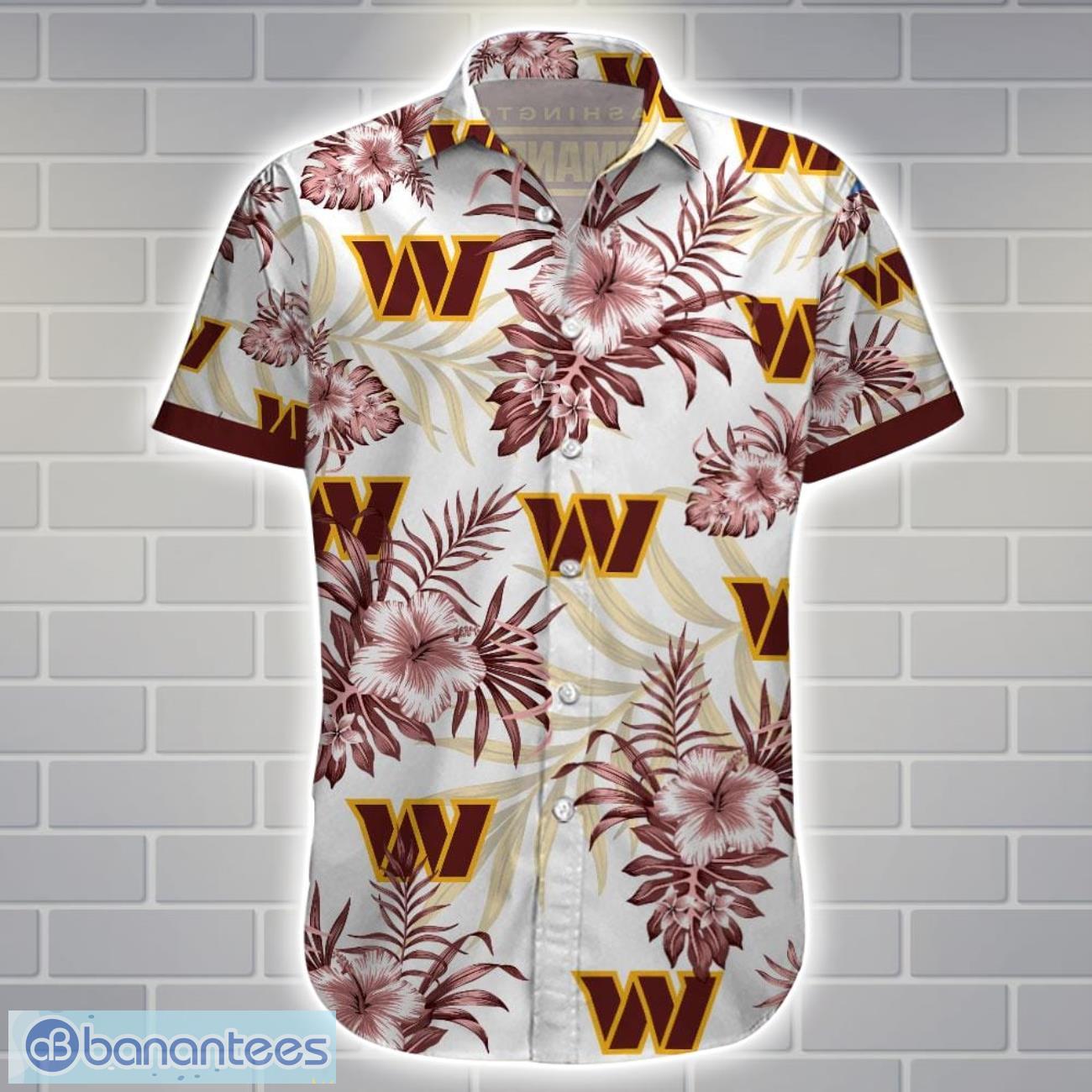 washington commandersteam logo tropical 3d hawaiian shirt big fans gift 1 image Washington CommandersTeam Logo Tropical 3D Hawaiian Shirt Big Fans Gift Product Photo 2