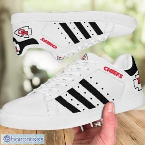 Kansas City Chiefs Low Top Skate Shoes Stan Smith Black Striped Product Photo 2