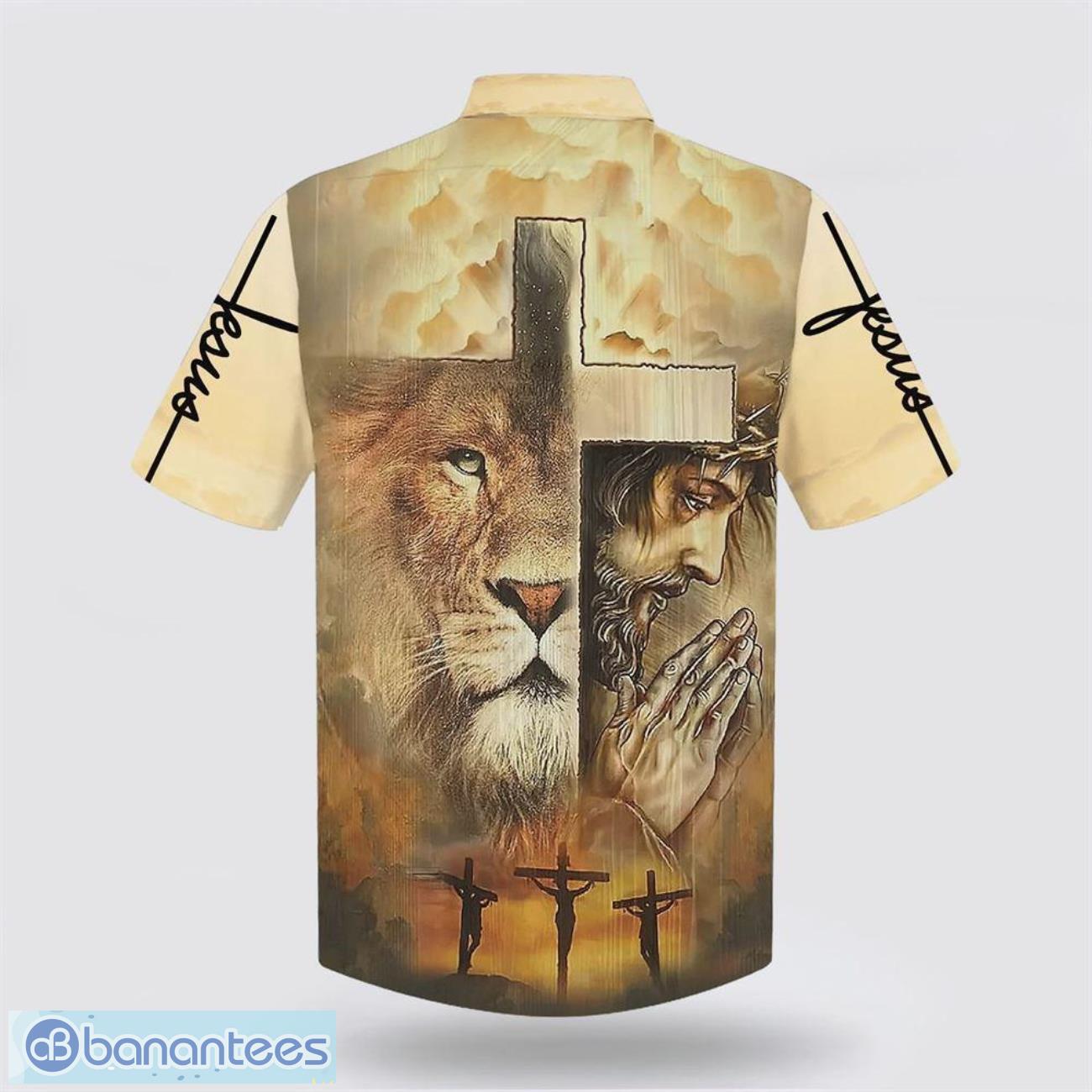 jesus praying lion of judah christian cross faith hawaiian shirt holiday summer gift 1 image Jesus Praying Lion Of Judah Christian Cross Faith Hawaiian Shirt Holiday Summer Gift Product Photo 2